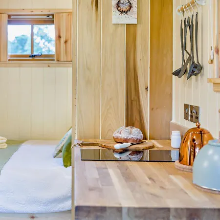 The Harmony Hut * Skirwith